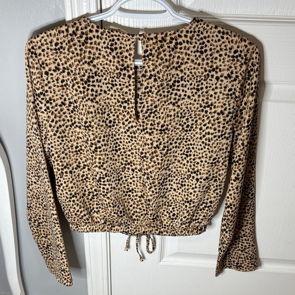 NWOT Levi's Tan Leopard Print Blouse - Picture 4 of 5